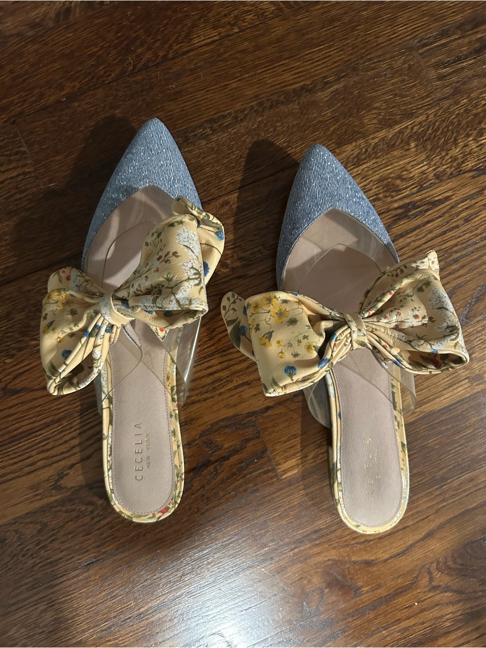 CECILIA NEW YORK Floral Bow Pointed Mules in Yellow and Silver Glitter